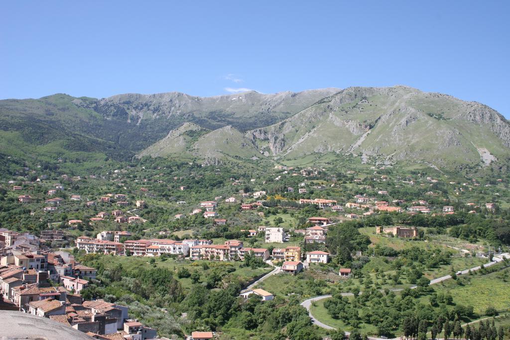 Villaggio Dei Balocchi Castelbuono  Værelse billede