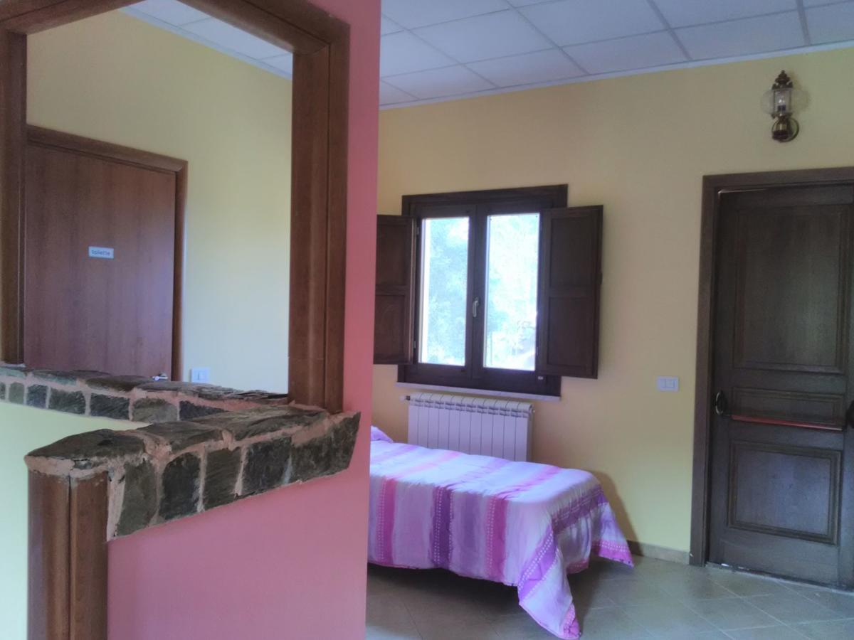 Villaggio Dei Balocchi Castelbuono  Værelse billede